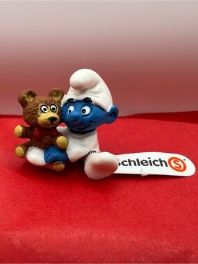 Vintage Schleich Baby Smurf with Teddy Bear PVC Figurine 20205 NWT